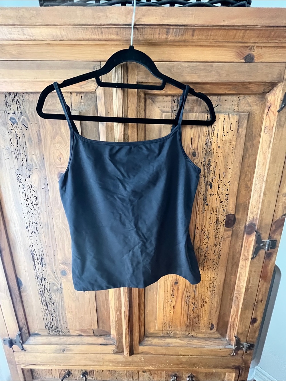 Aritzia Black Contour Tank Top NWOT Size XL